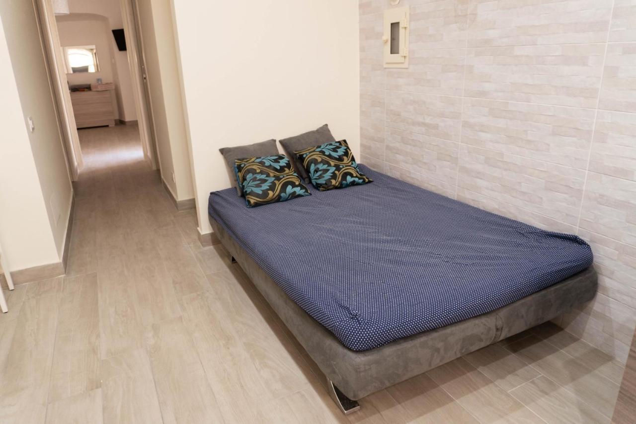 Neapolitan Roo Apartment Bagian luar foto
