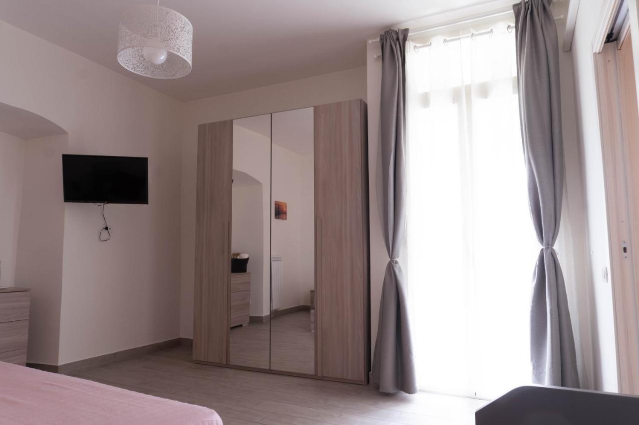 Neapolitan Roo Apartment Bagian luar foto