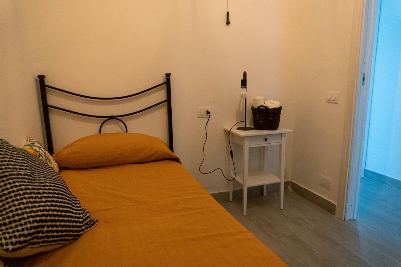 Neapolitan Roo Apartment Bagian luar foto
