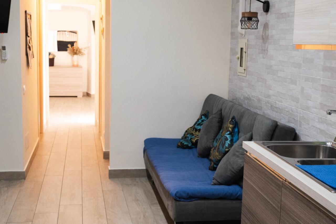 Neapolitan Roo Apartment Bagian luar foto