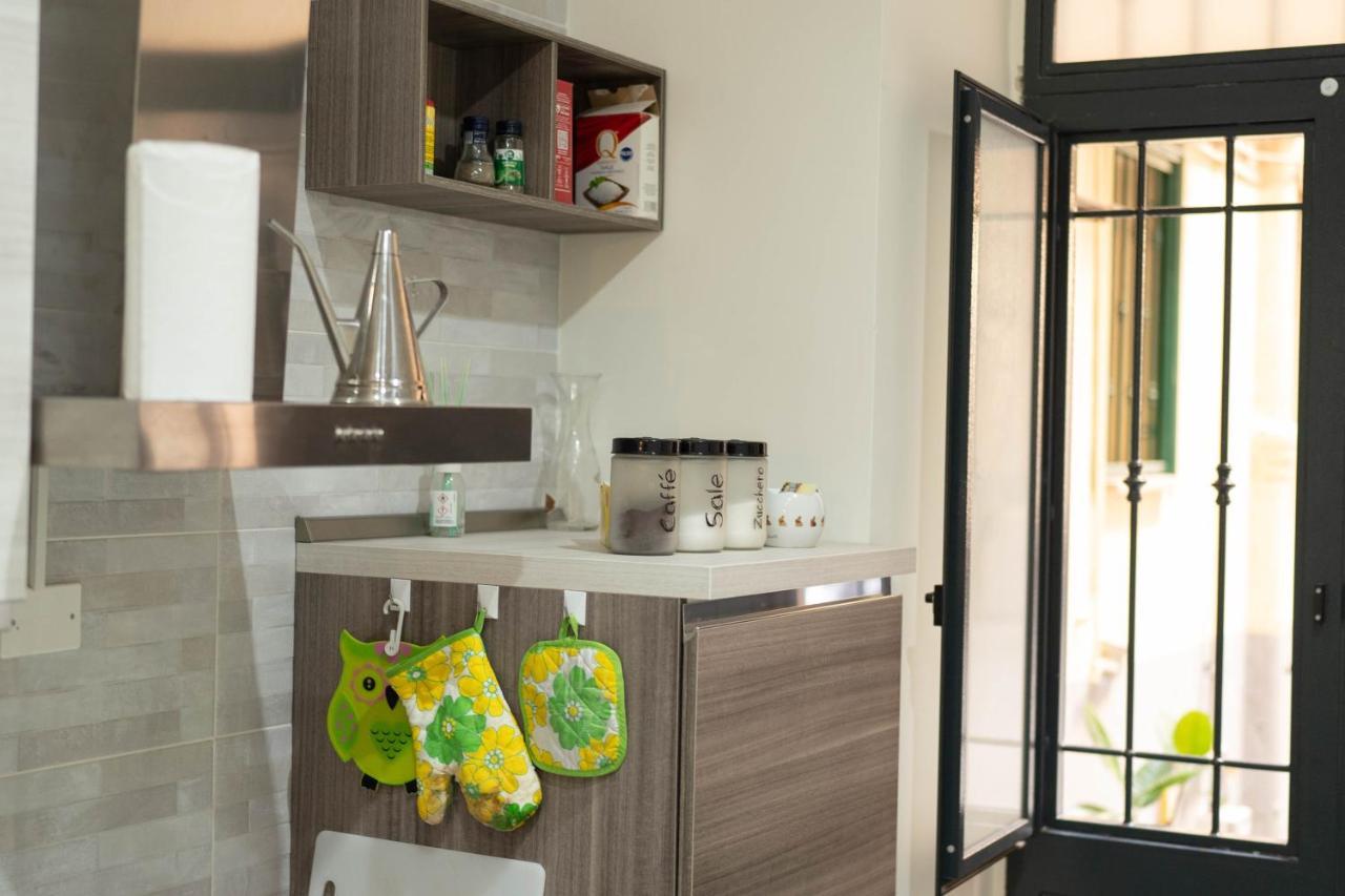 Neapolitan Roo Apartment Bagian luar foto